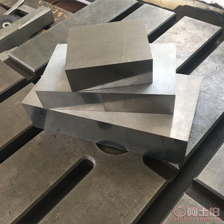 SKD8日立高韧性冷作模具钢
